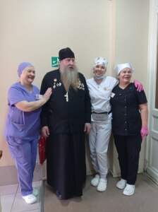 Члены Общественного совета в госпиталях Санкт-Петербурга